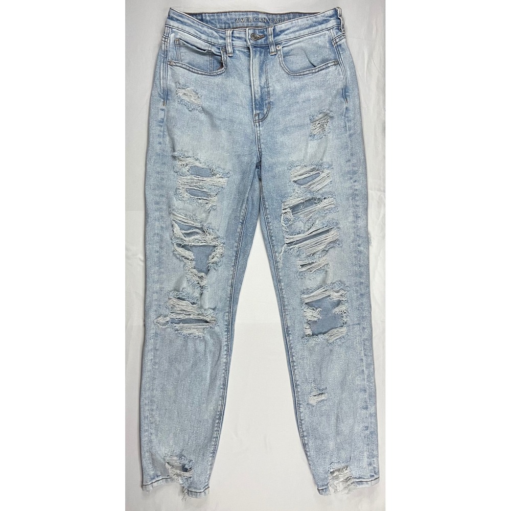 American Eagle Mom Jeans Womens 6 Light Wash VERY DISTRESSED Rise Stretch